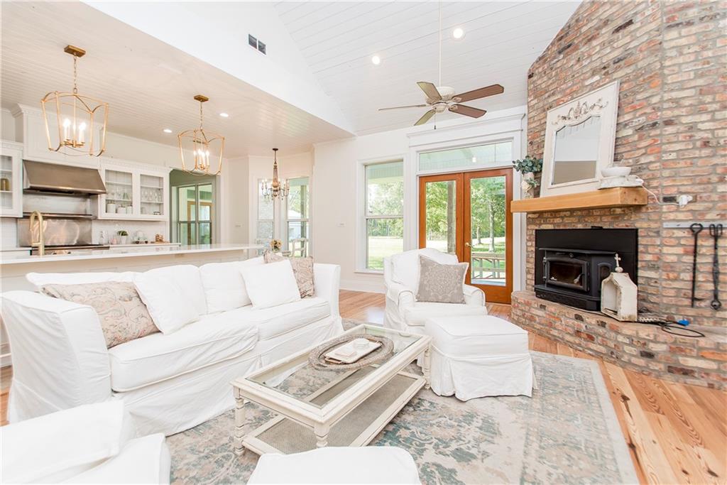 28330 Highway 444 Springfield, LA 70462 - Photo 13 of 40 Gallery Image 13