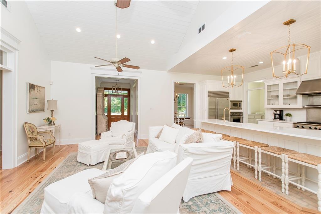 28330 Highway 444 Springfield, LA 70462 - Photo 9 of 40 Gallery Image 9