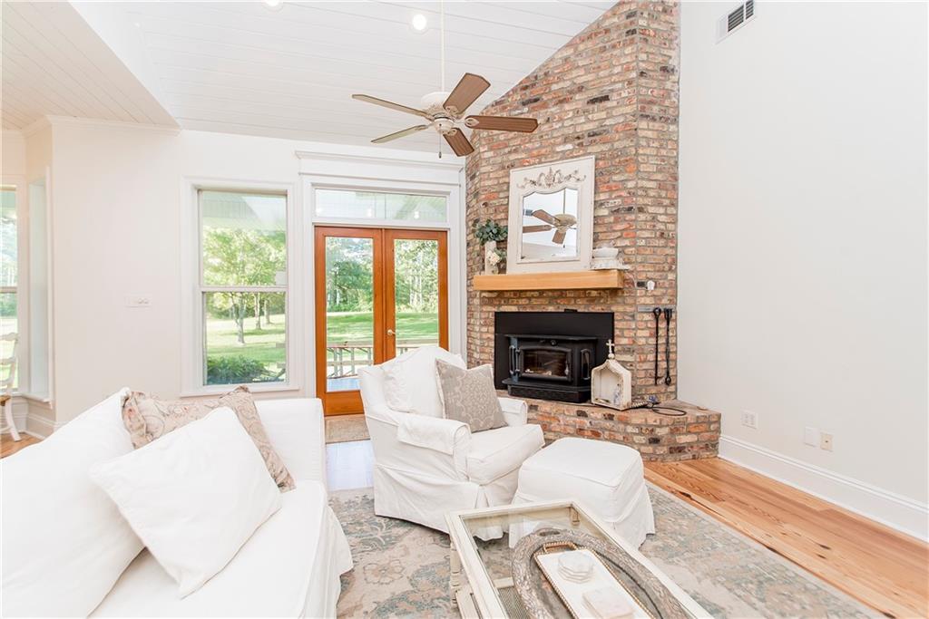28330 Highway 444 Springfield, LA 70462 - Photo 10 of 40 Gallery Image 10