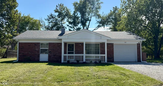 $212,000 | 2907 Shakespeare Drive, Southport, IN 46227