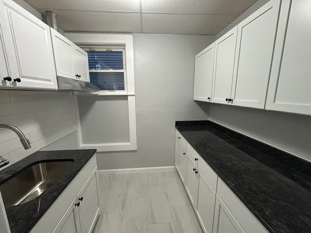 $2,500 | 40 Grand Street, Unit 2, Worcester, MA 01610