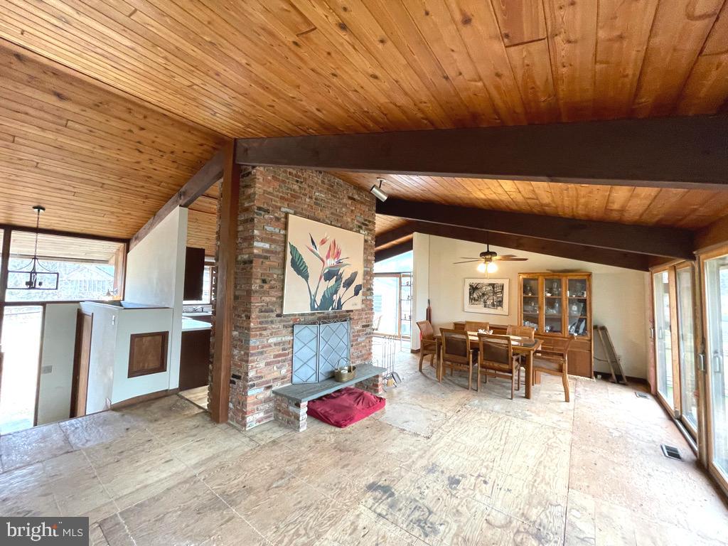 2724 Cedar Drive Riva, MD 21140 - Photo 3 of 24 Main Level Great Room