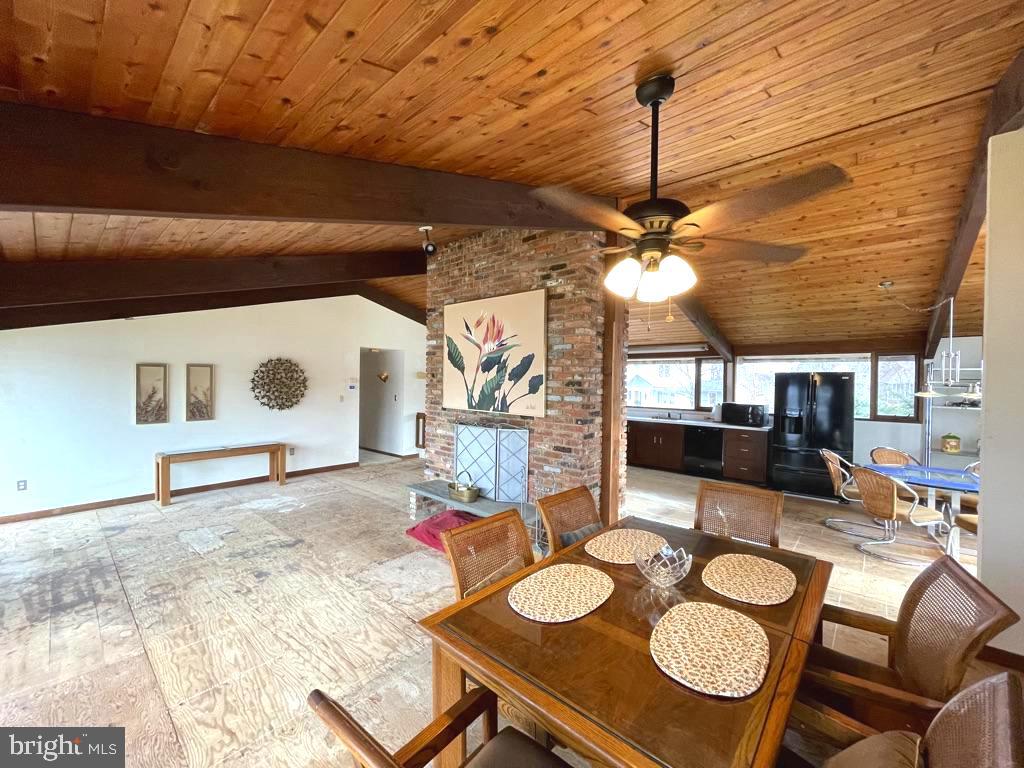 2724 Cedar Drive Riva, MD 21140 - Photo 5 of 24 Sep Dining/Great Room w/Wood Burning Fireplace