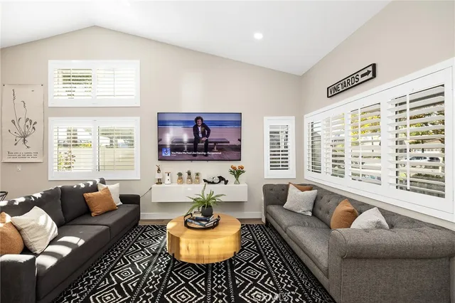 $880,000 | 32179 Cala Torrente, Temecula, CA 92592