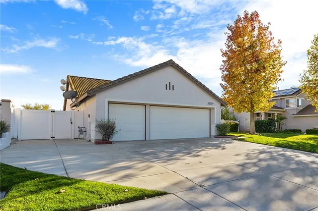 $880,000 | 32179 Cala Torrente, Temecula, CA 92592