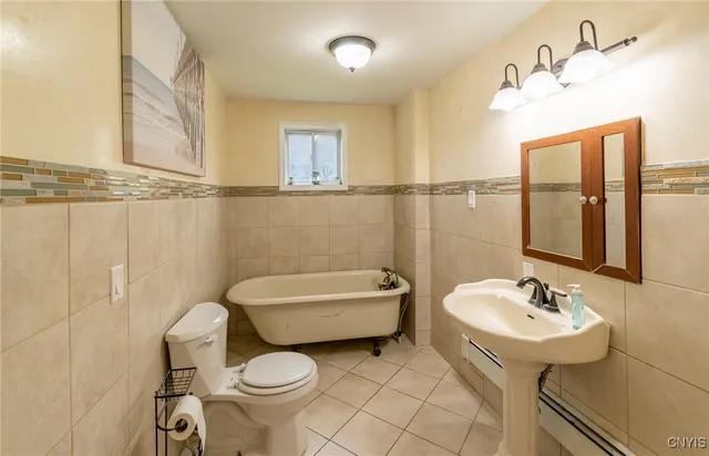 $344,900 | 8929 State Route, Chaumont, NY 13622