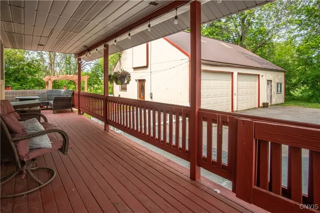 $344,900 | 8929 State Route, Chaumont, NY 13622