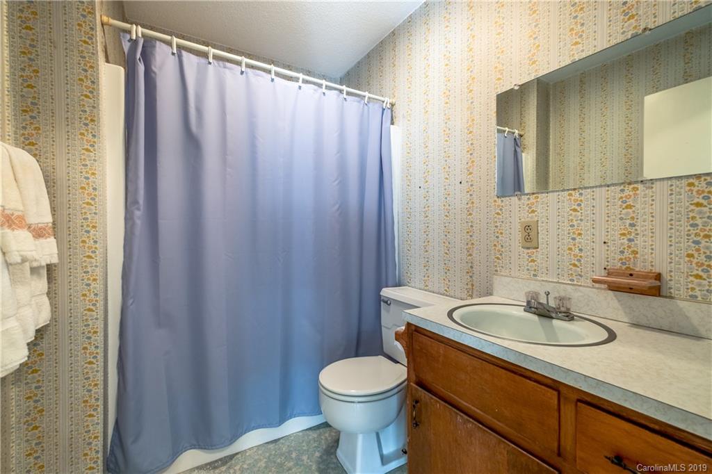 1086 Jones Cove Road Clyde, NC 28721 - Photo 21 of 29