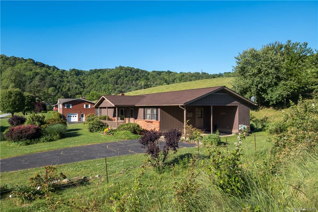 1086 Jones Cove Road Clyde, NC 28721 - Photo 27 of 29
