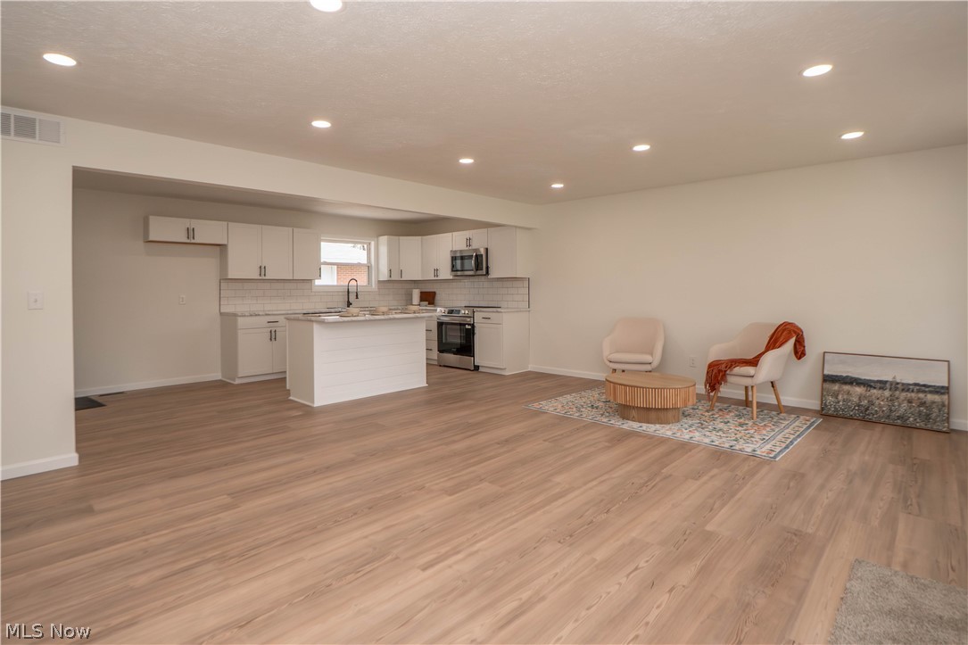 3666 Duffield Road Kent, OH 44240 - Photo 6 of 31 Gallery Image 6