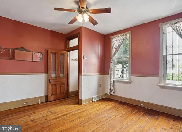 803 North 5th Street Philadelphia, PA 19123 - Photo 3 of 19 a view of an empty room with a window