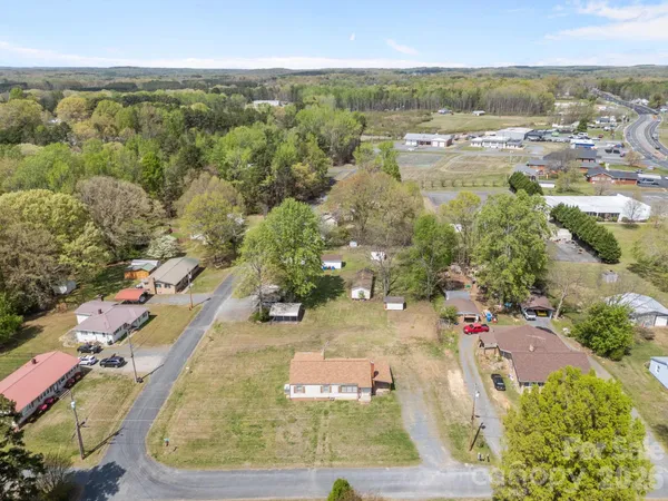 $139,900 | 208 Ellis Street, Albemarle, NC 28001