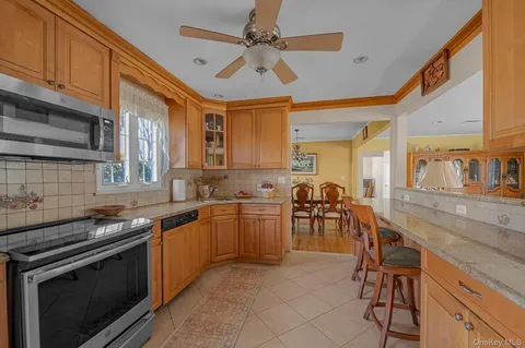 $1,250,000 | 40 Vassar Street, Garden City, NY 11530