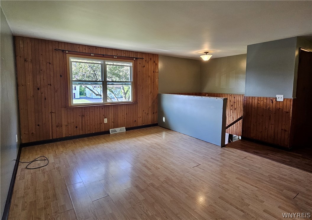 703 Beach Road Evans, NY 14006 - Photo 12 of 21