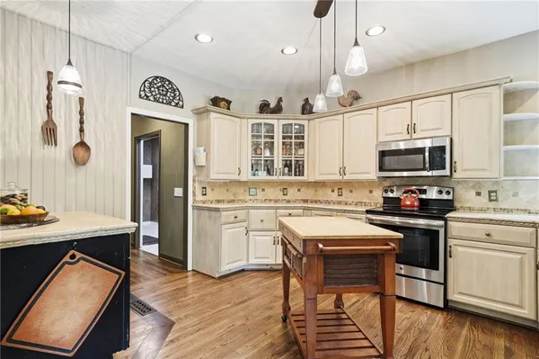 $649,900 | 312 Sterling Road, Jasper, GA 30143