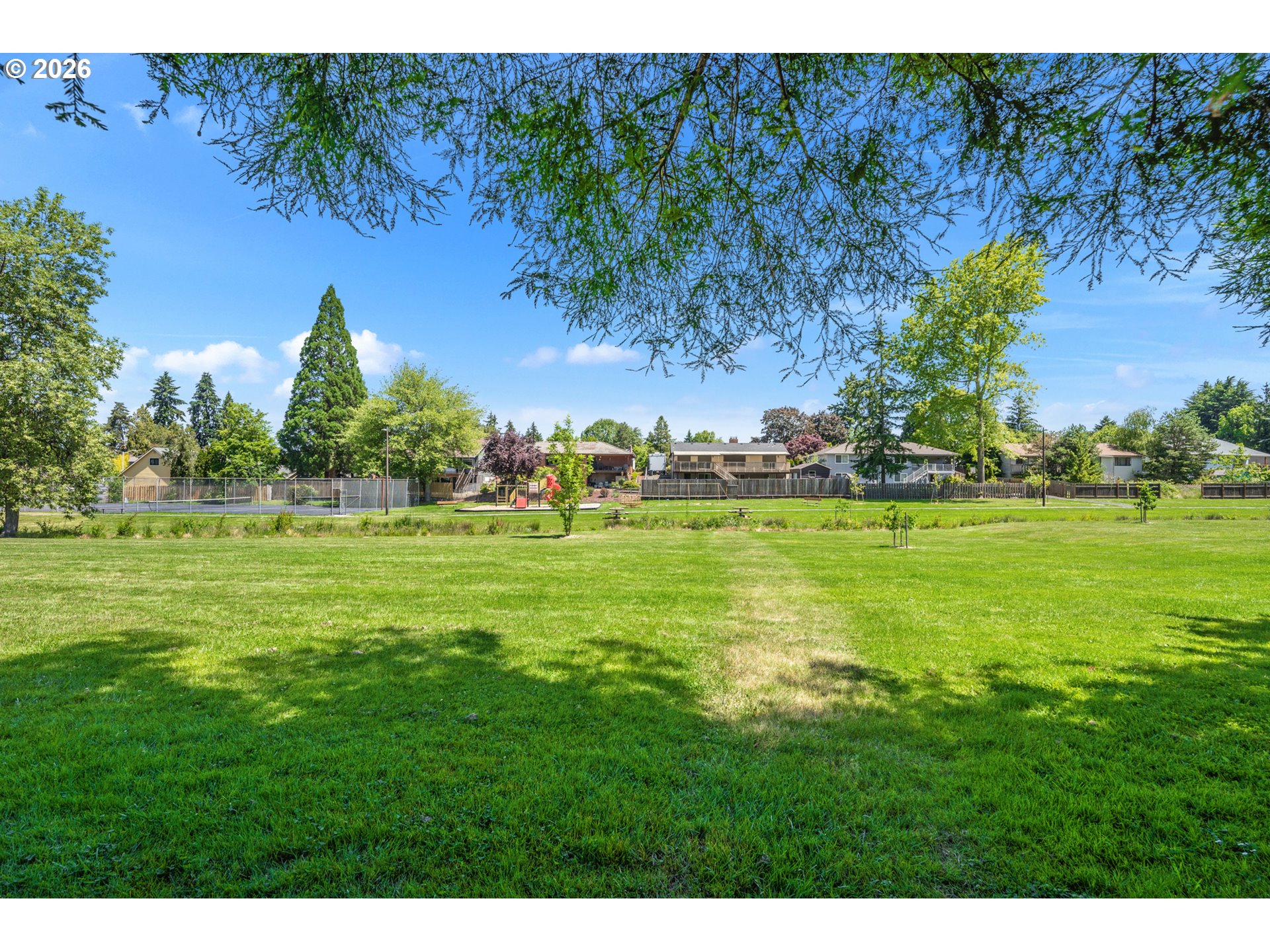 5425 Southwest 208th Court Beaverton, OR 97078 - Photo 41 of 43