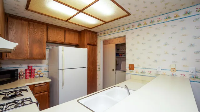 $445,000 | 1233 Osage Lane, Ventura, CA 93004