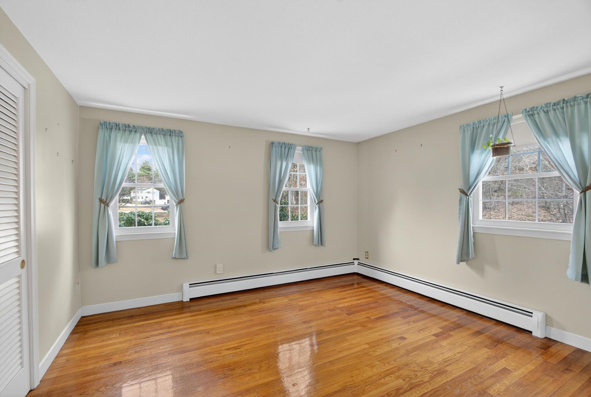 36 Bedford Road Merrimack, NH 03054 - Photo 15 of 30