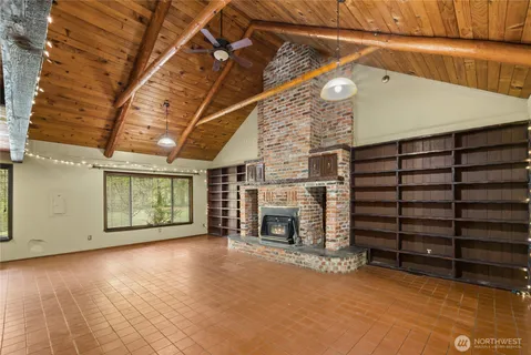 $500,000 | 32615 82nd Avenue South, Roy, WA 98580