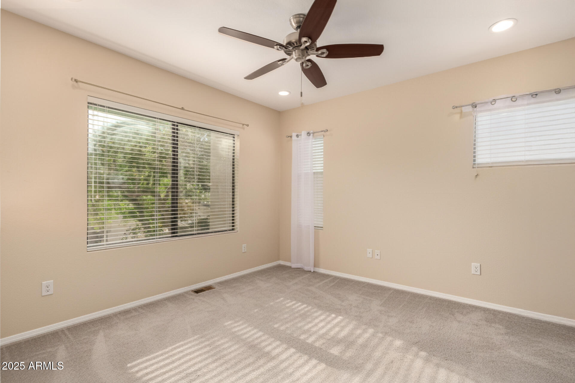 7575 East Indian Bend Road, Unit 2146 Scottsdale, AZ 85250 - Photo 17 of 40 a view of an empty room with a window
