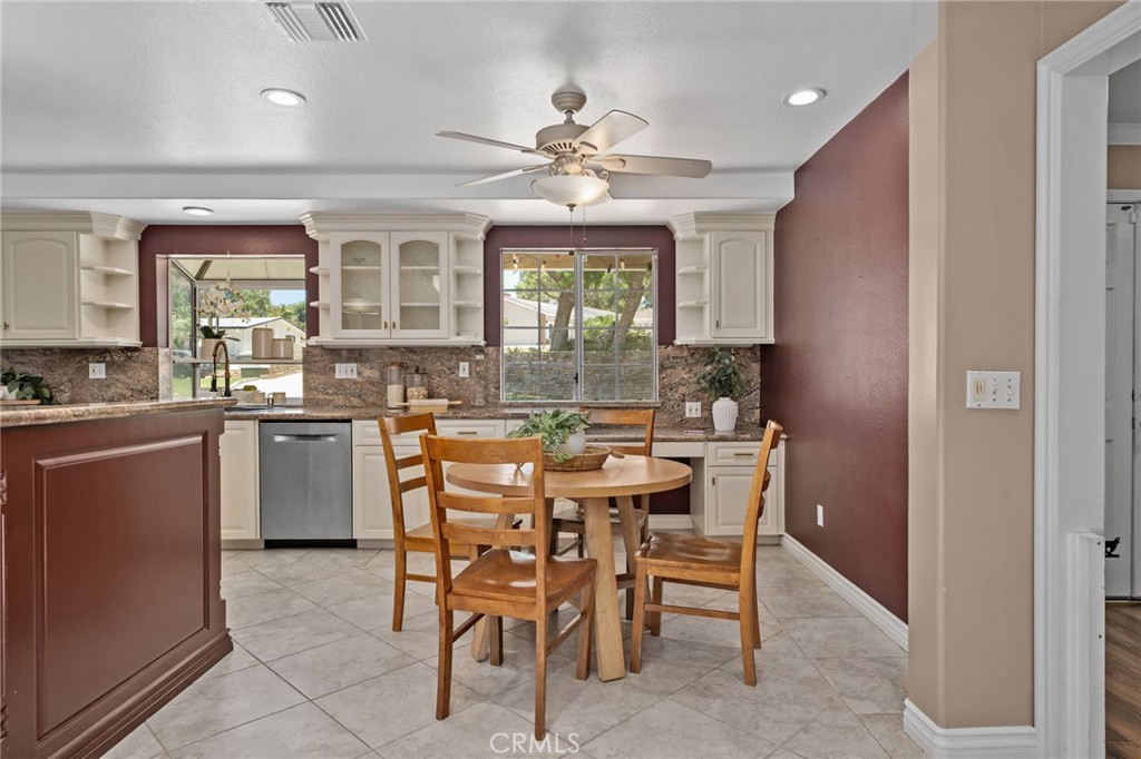 7455 Jola Drive Riverside, CA 92506 - Photo 27 of 130