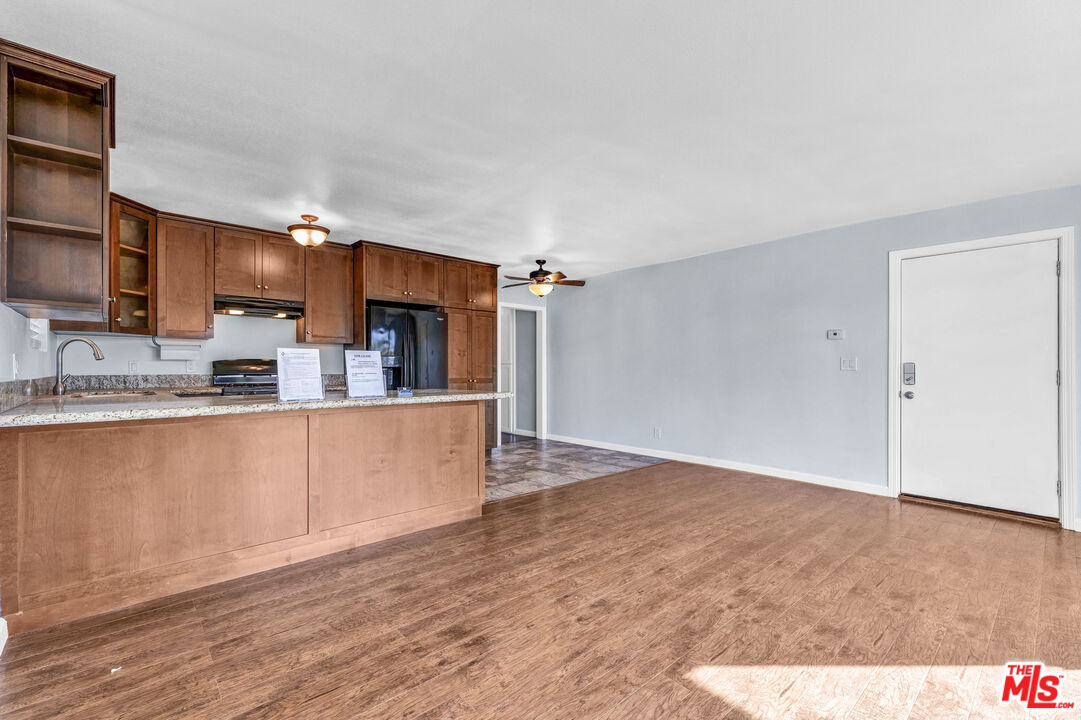 6655 Esplanade, Unit 1 Playa del Rey, CA 90293 - Photo 14 of 23