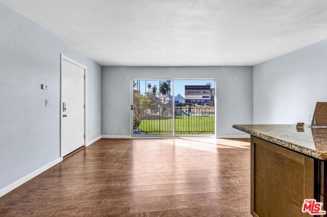 6655 Esplanade, Unit 1 Playa del Rey, CA 90293 - Photo 2 of 23