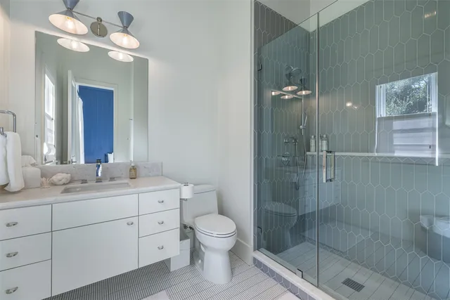 $3,999,000 | 830 South Weyand Road, Round Top, TX 78954