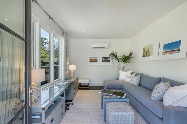 $3,999,000 | 830 South Weyand Road, Round Top, TX 78954