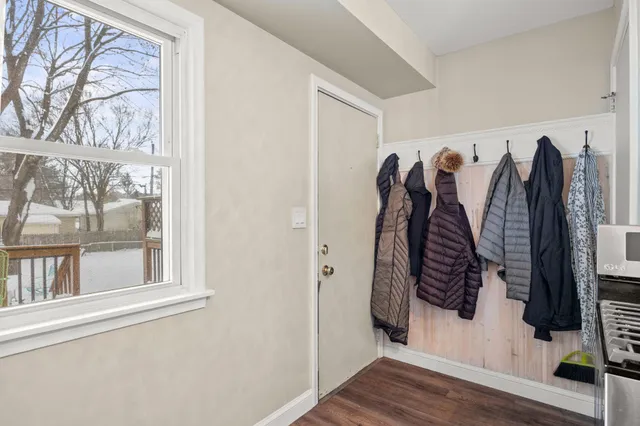 $375,000 | 548 Doris Avenue, Shoreview, MN 55126