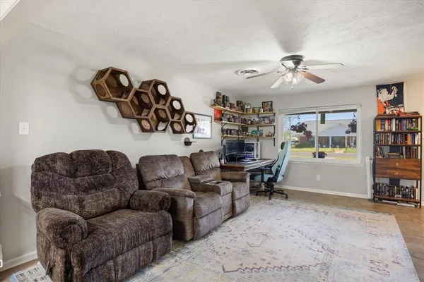 $2,000 | 1409 Melissa Drive, Stephenville, TX 76401