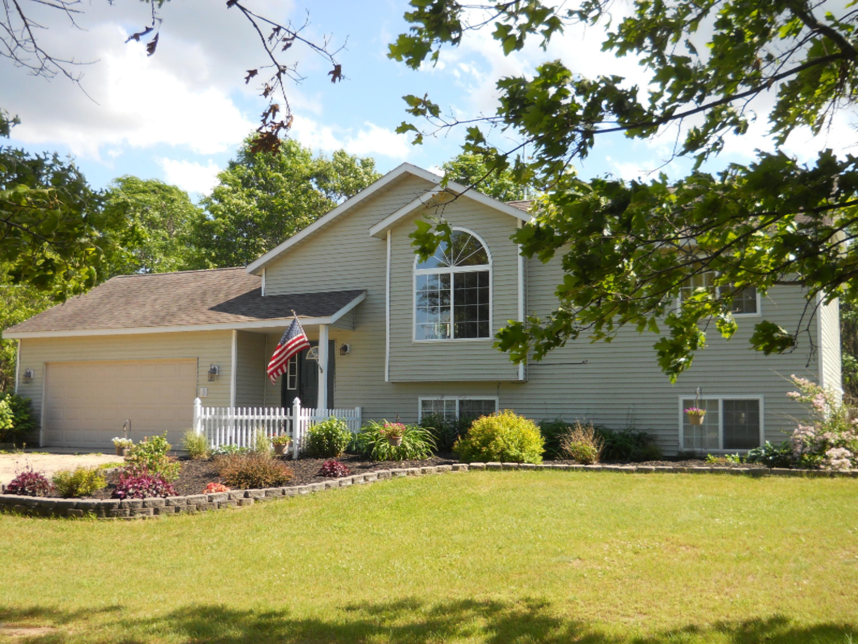 7713 West Briggs Road Stanton, MI 48888 - Photo 1 of 15 7713 W. Briggs Rd.