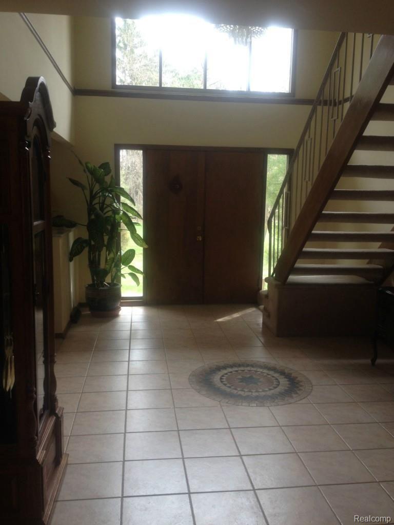 58215 Mound Road Washington, MI 48094 - Photo 9 of 15 IMG_6236.jpg