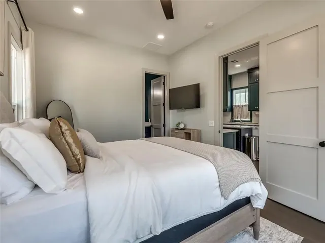 $379,900 | 719 Washington Street, Atchison, KS 66002