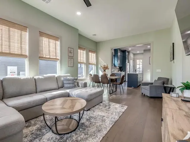 $379,900 | 719 Washington Street, Atchison, KS 66002