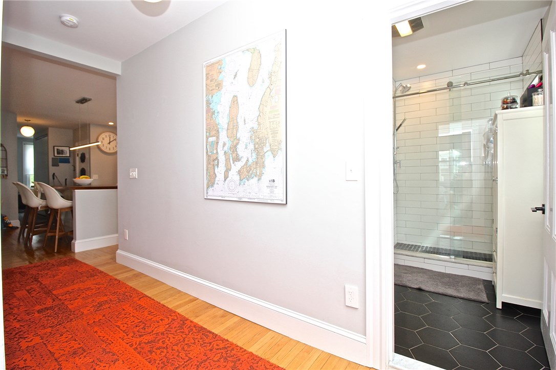 13 Bliss Road Newport, RI 02840 - Photo 19 of 41