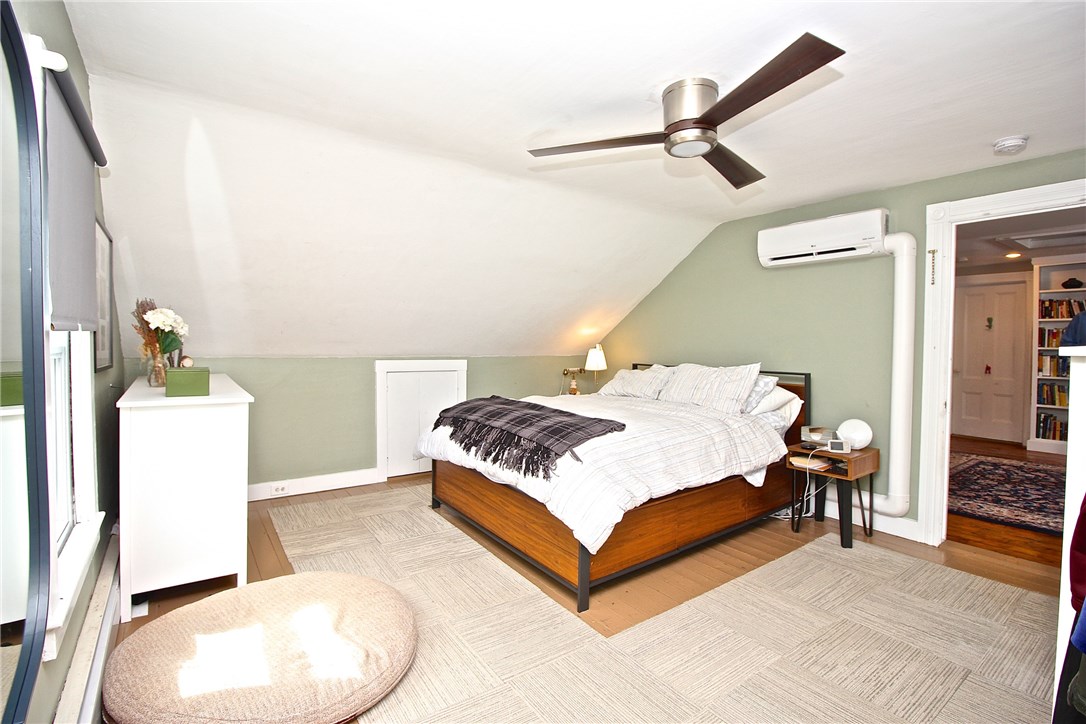 13 Bliss Road Newport, RI 02840 - Photo 27 of 41