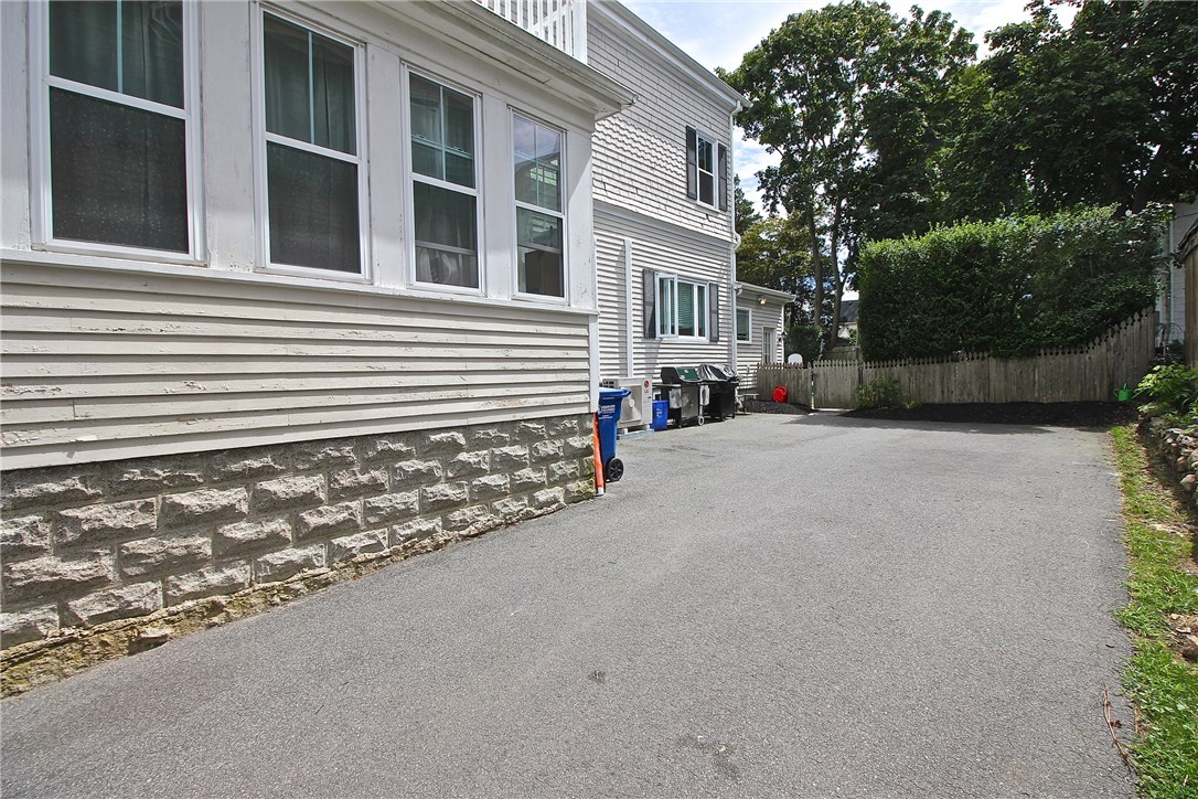13 Bliss Road Newport, RI 02840 - Photo 40 of 41