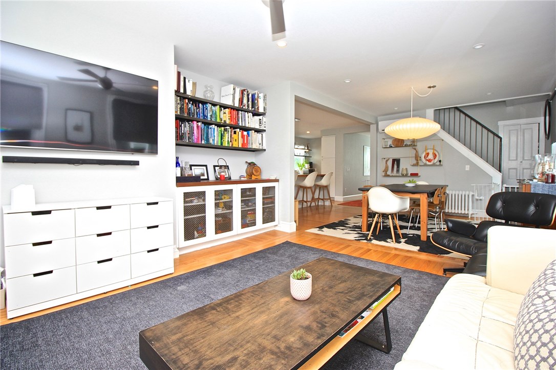 13 Bliss Road Newport, RI 02840 - Photo 7 of 41