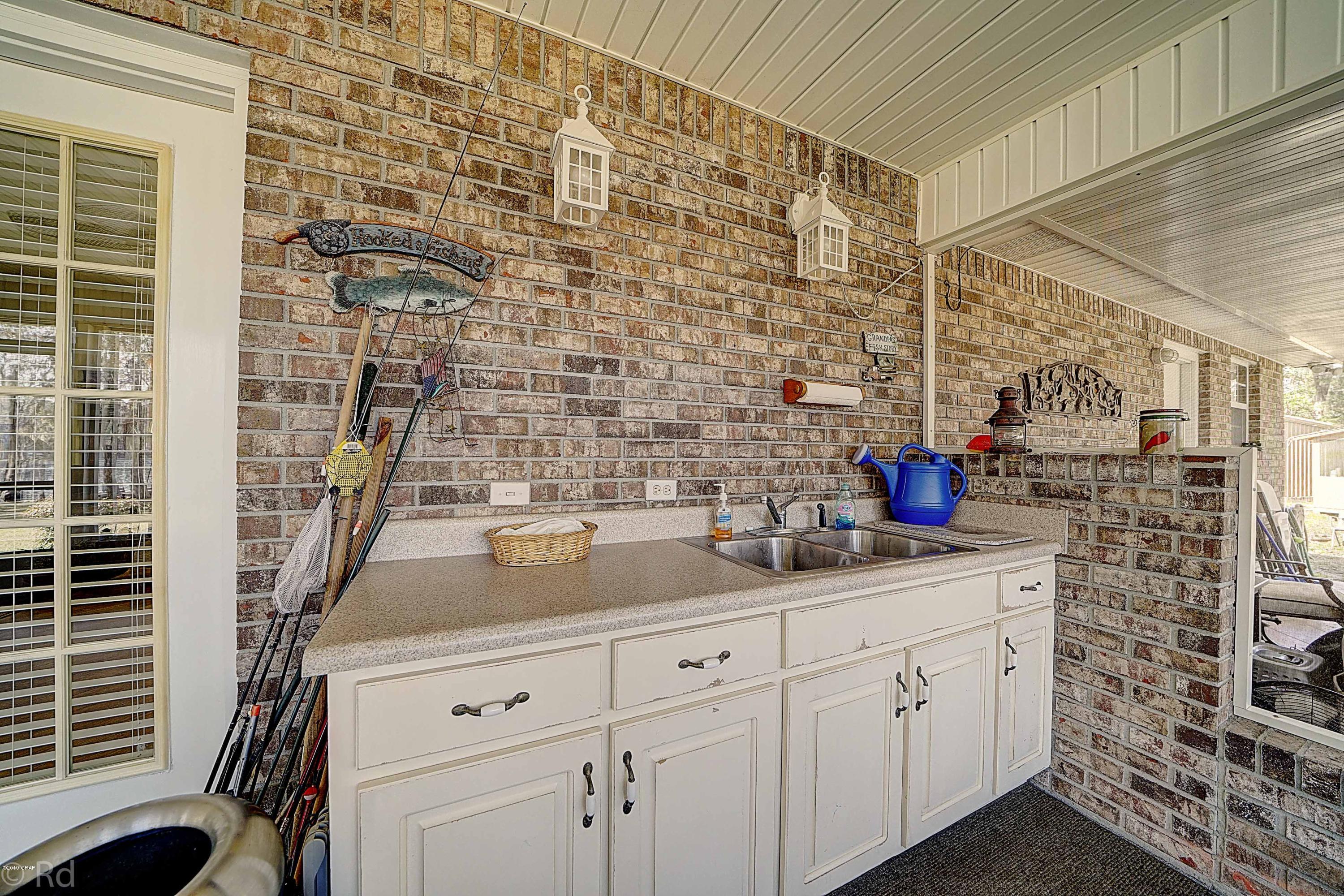 2978 Paradise Lakes Road Chipley, FL 32428 - Photo 35 of 39