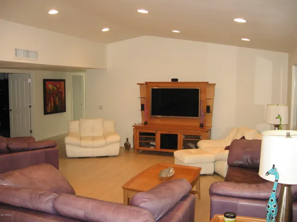 $4,000 | 9714 East Sherwood Way, Sun Lakes, AZ 85248