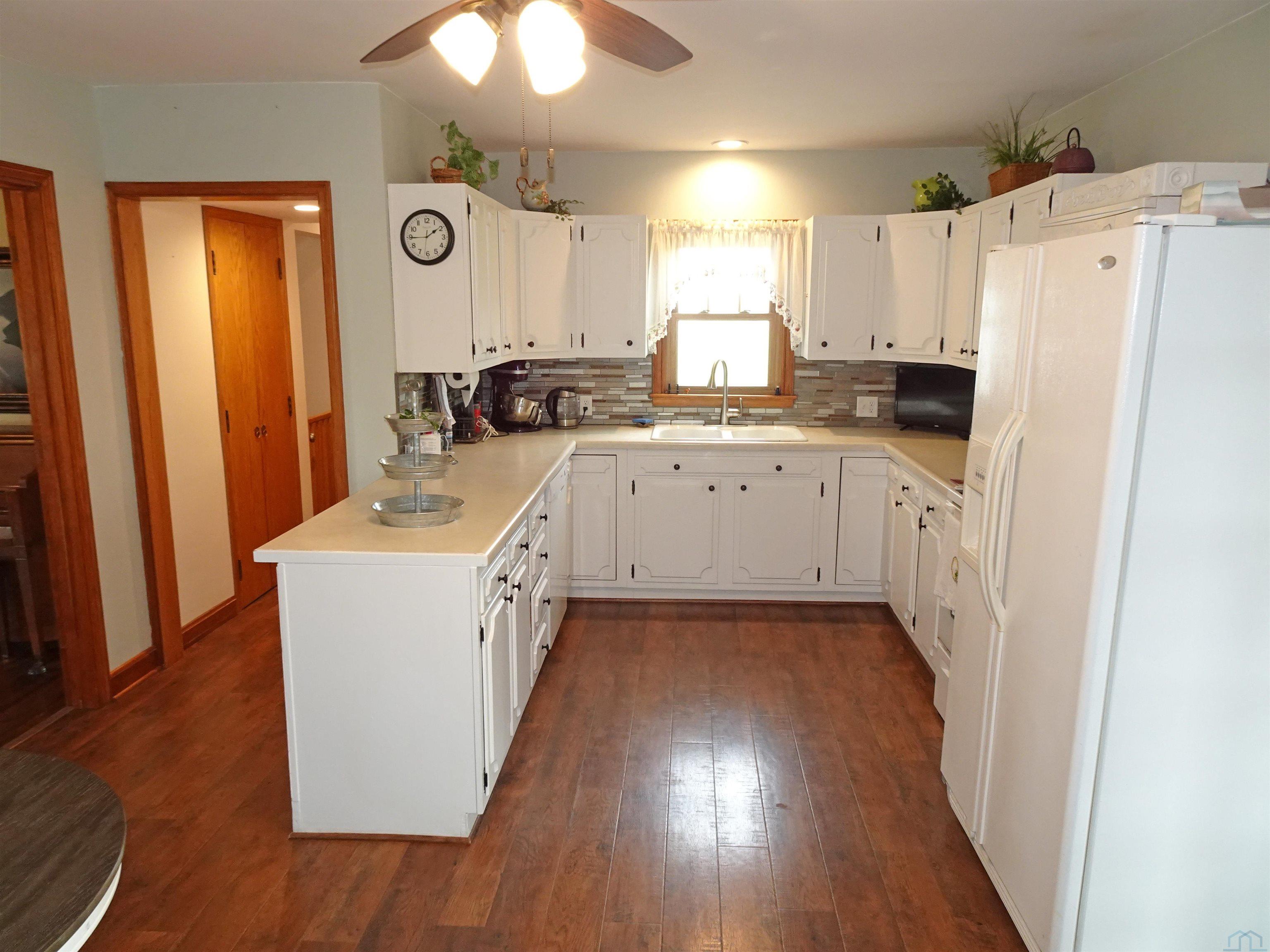 1202 450th Street Meriden, IA 51037 - Photo 3 of 45 Gallery Image 3