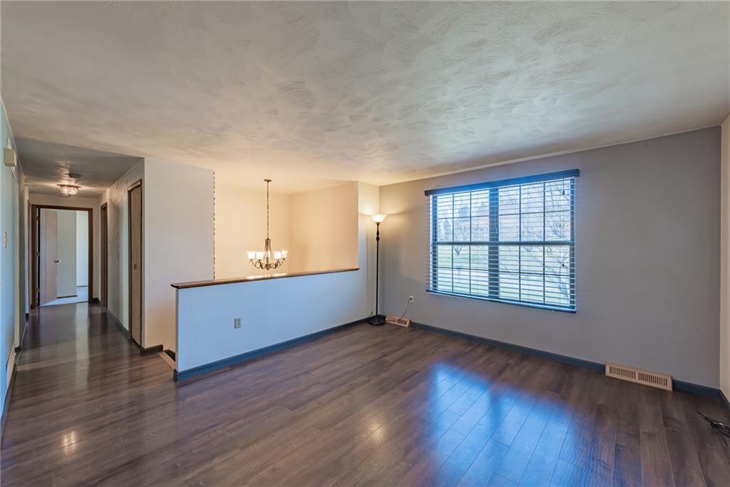 622 Sandy Hill Road Irwin, PA 15642 - Photo 3 of 25 Gallery Image 3