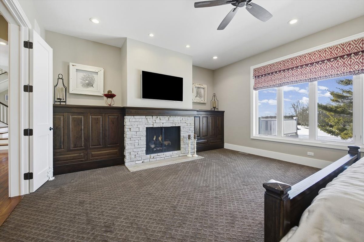 38778 North Ackerman Road Antioch, IL 60002 - Photo 21 of 93