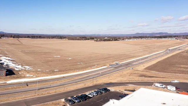 $4,876,977 | 0 Schaller Boulevard, Holmen, WI 54636