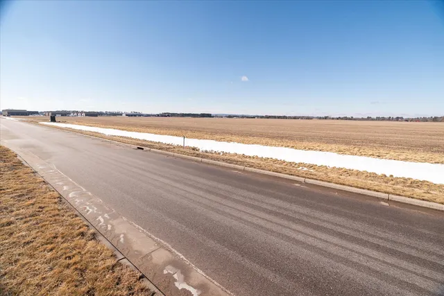 $4,876,977 | 0 Schaller Boulevard, Holmen, WI 54636