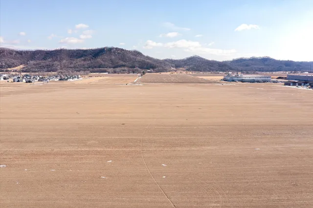 $4,876,977 | 0 Schaller Boulevard, Holmen, WI 54636