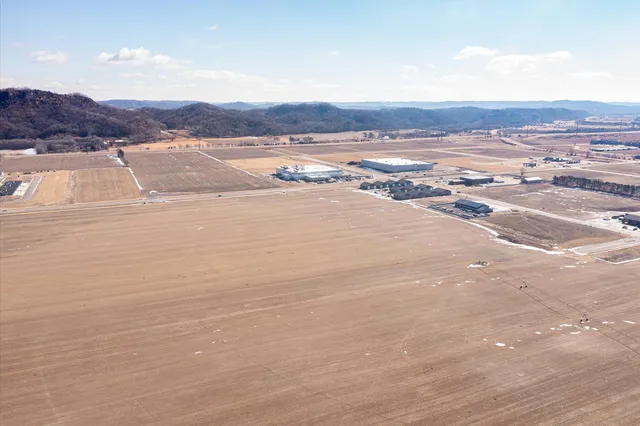 $4,876,977 | 0 Schaller Boulevard, Holmen, WI 54636