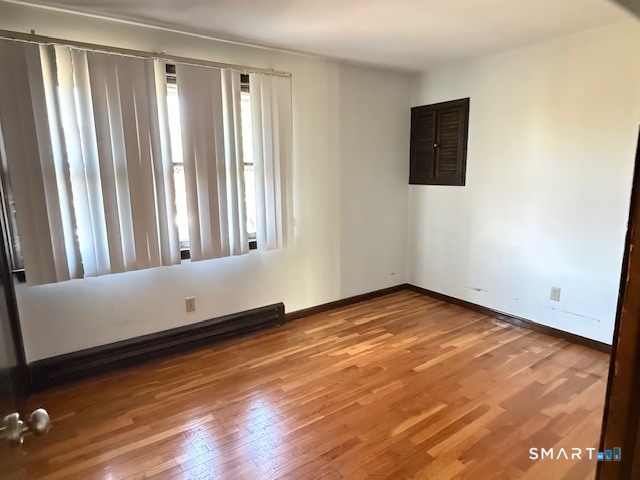 65 Glenview Road Meriden, CT 06450 - Photo 15 of 33