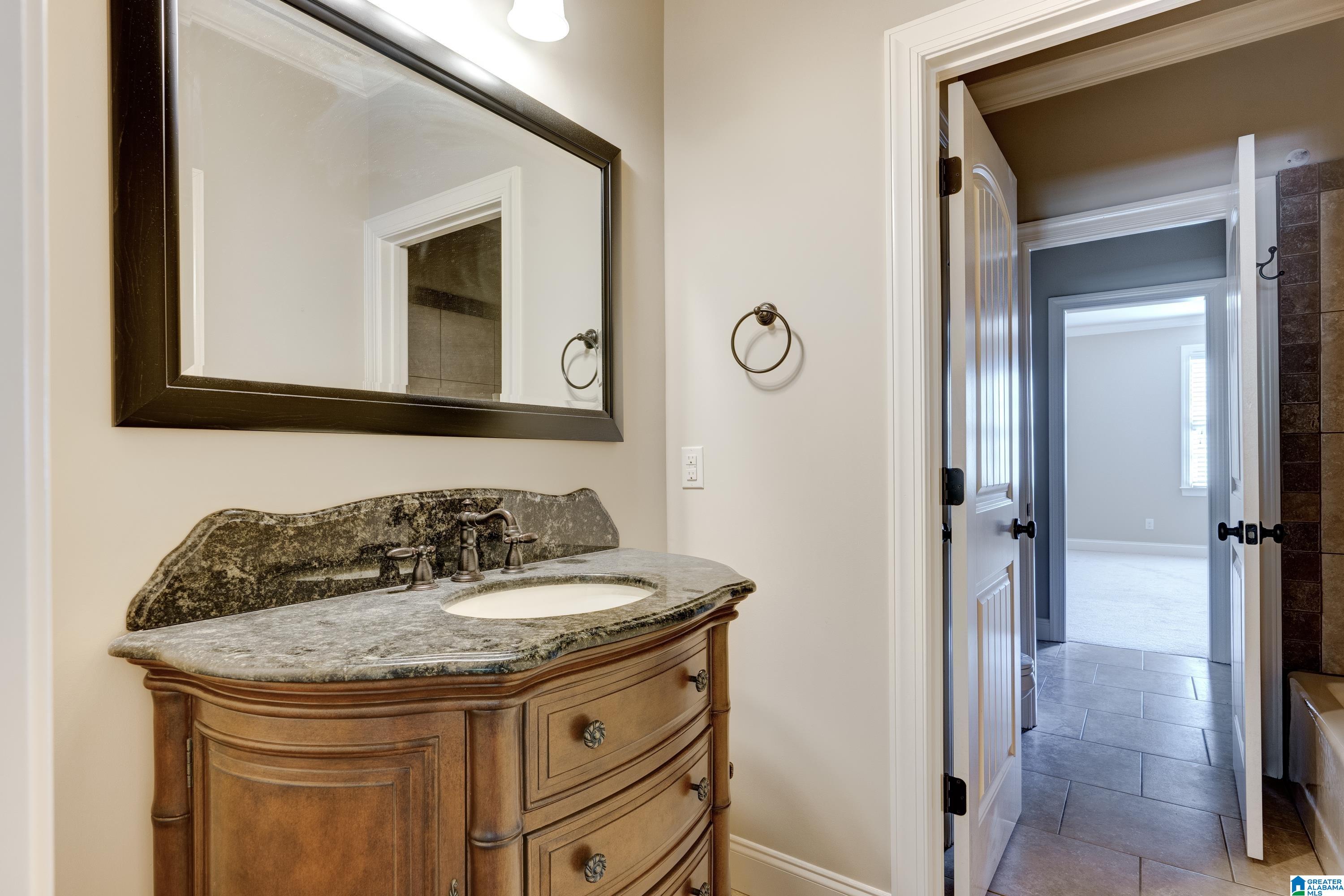 2025 Springhill Court Birmingham, AL 35242 - Photo 47 of 62